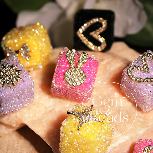 Sweetheart Sugar Rhinestone Cube Beads (5 counts)